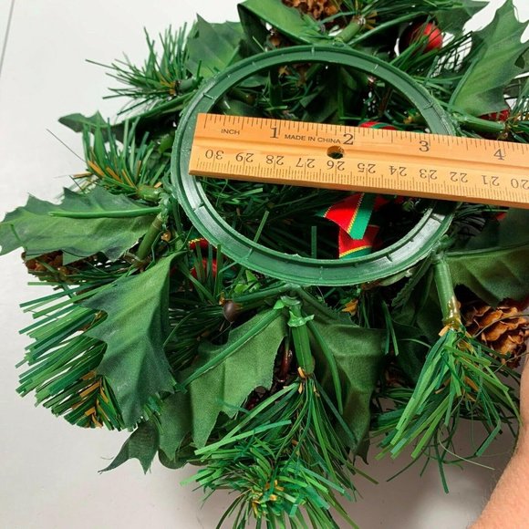 Christmas Candle Holder Ring Centerpiece Cardinal Bird Rustic Pine Cones 1960s - Picture 3 of 7